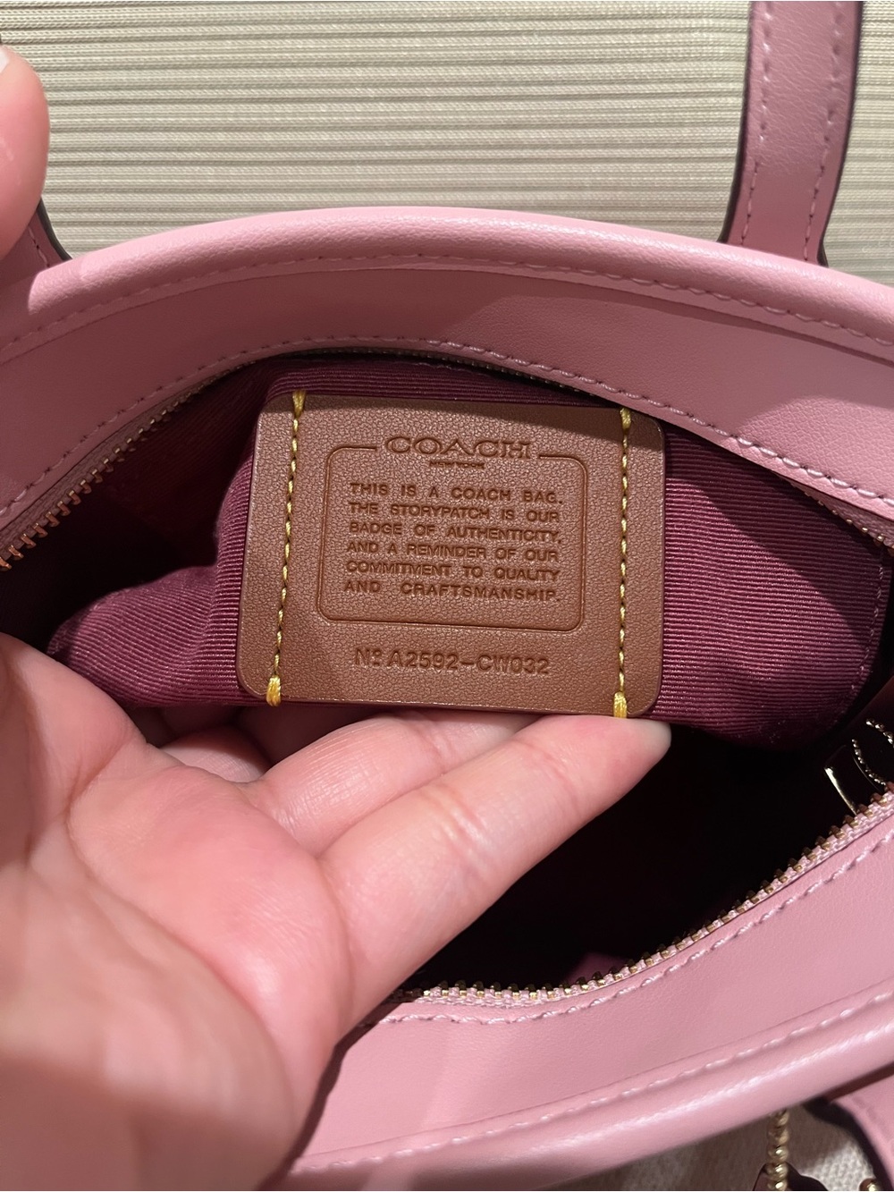 Coach mini city tote in powder pink - Picture 4 of 7